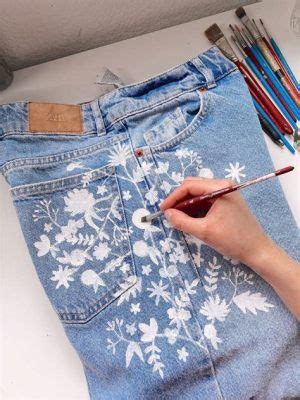 What Paint to Use on Denim: Exploring the Art of Denim Customization